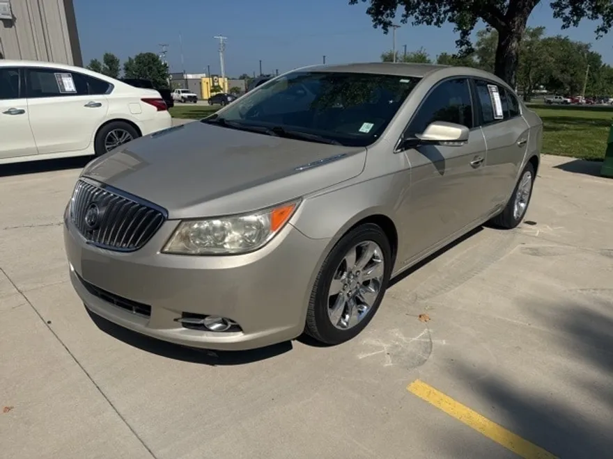 2013 Buick LaCrosse Leather photo 1