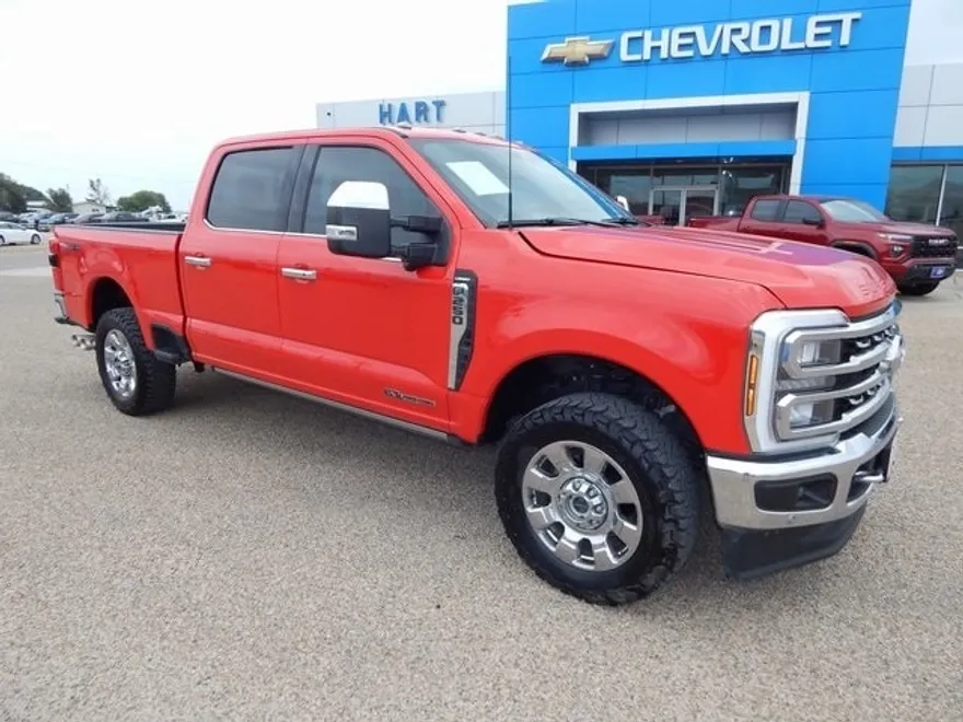 2024 Ford F-250 Lariat photo 1