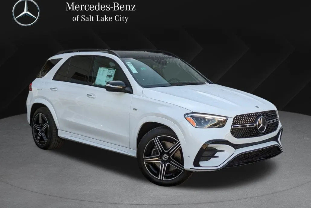 2025 Mercedes Benz GLE 450 4MATIC photo 1