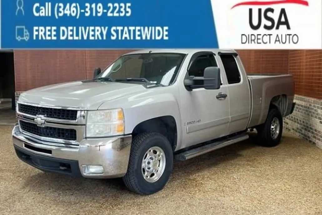 2007 Chevrolet Silverado LT photo 1
