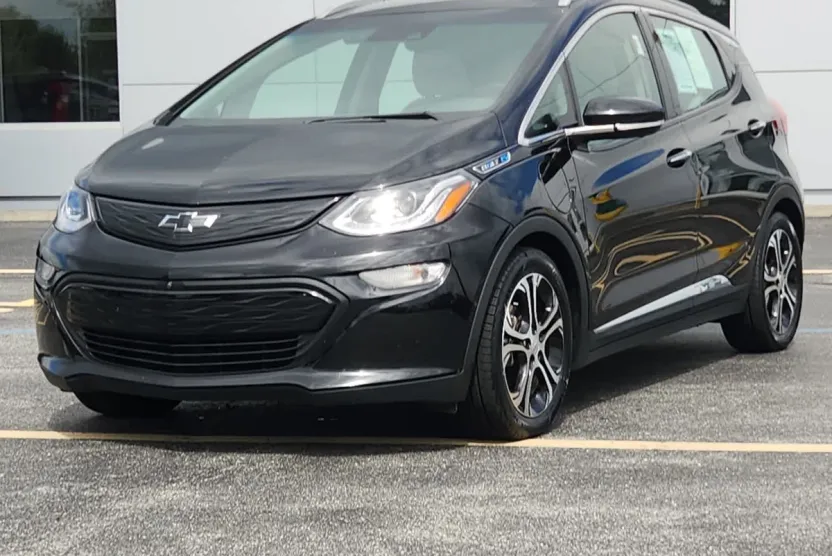2021 Chevrolet Bolt EV Premier photo 1