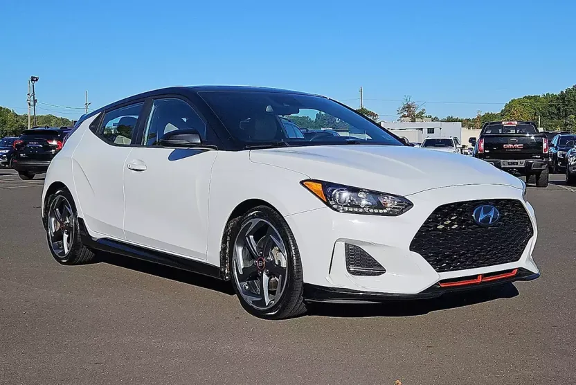 2020 Hyundai Veloster Turbo Ultimate photo 1