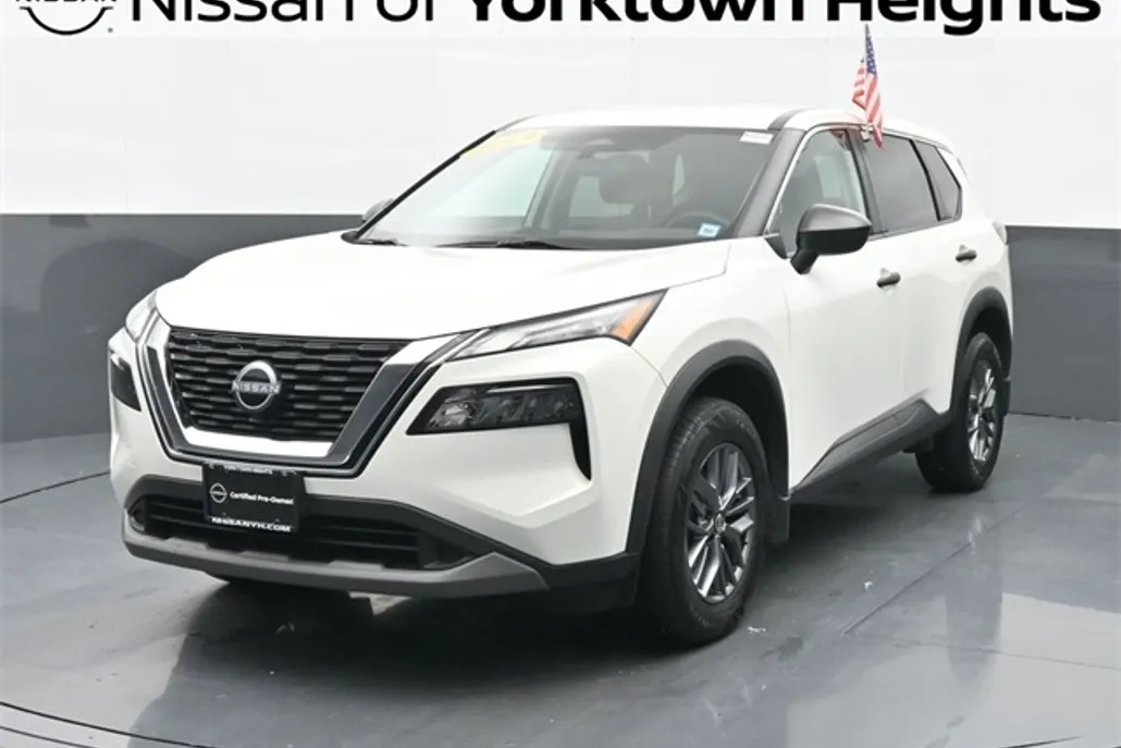 2022 Nissan Rogue S photo 1