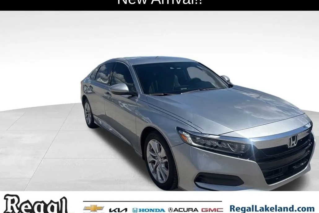 2019 Honda Accord LX 1.5T photo 1