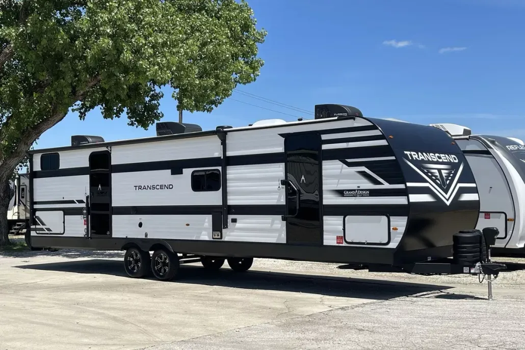 2025 Grand Design Recreational Transcend Narrow Body photo 1