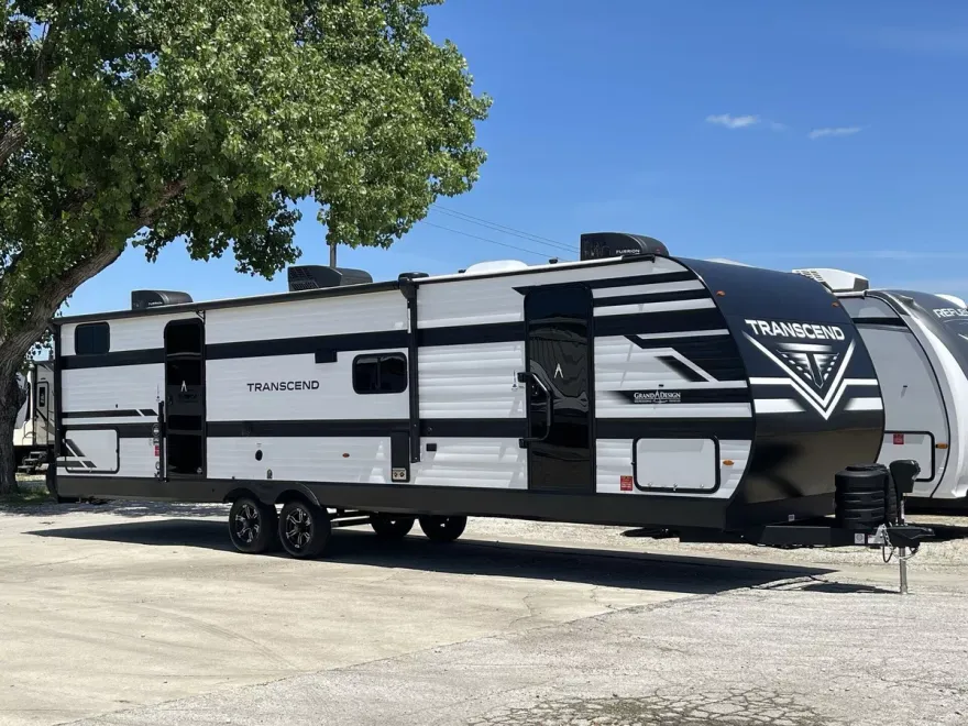 2025 Grand Design Recreational Transcend Narrow Body photo 1