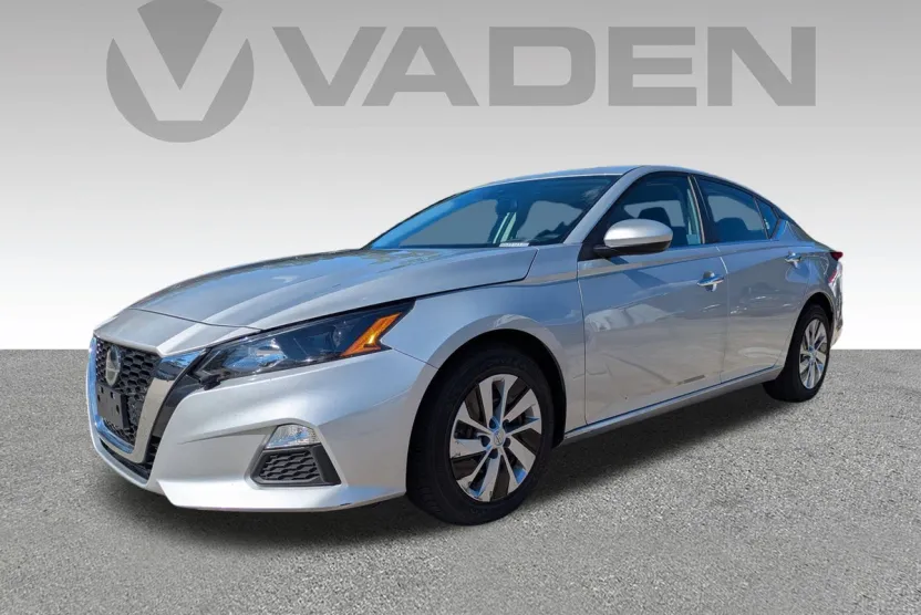 2022 Nissan Altima 2.5 S photo 1