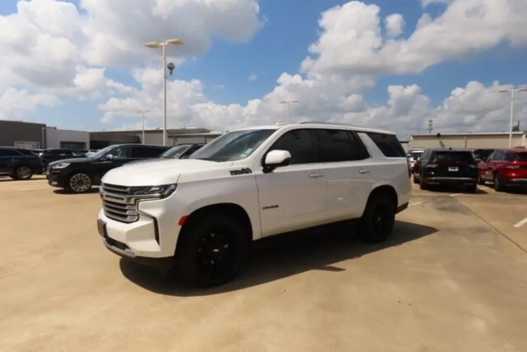 2023 Chevrolet Tahoe High Country photo 1