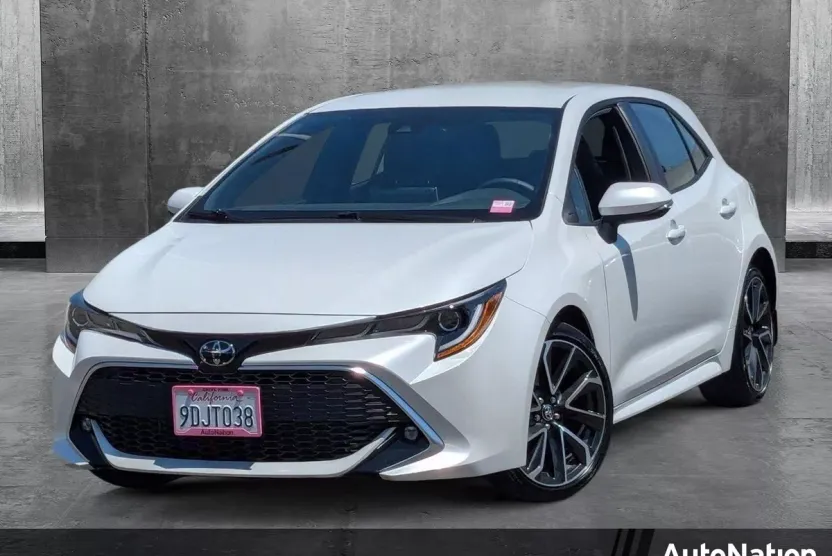 2022 Toyota Corolla XSE photo 1