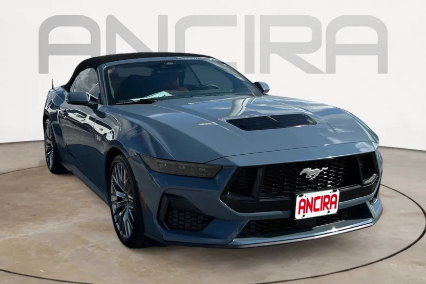 2025 Ford Mustang GT Premium photo 1