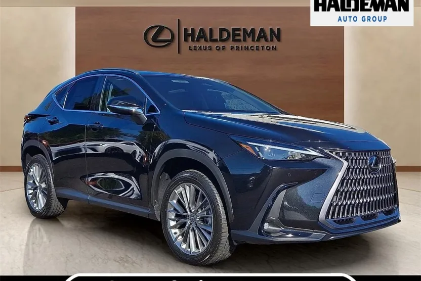 2026 Lexus NX 350h Premium photo 1