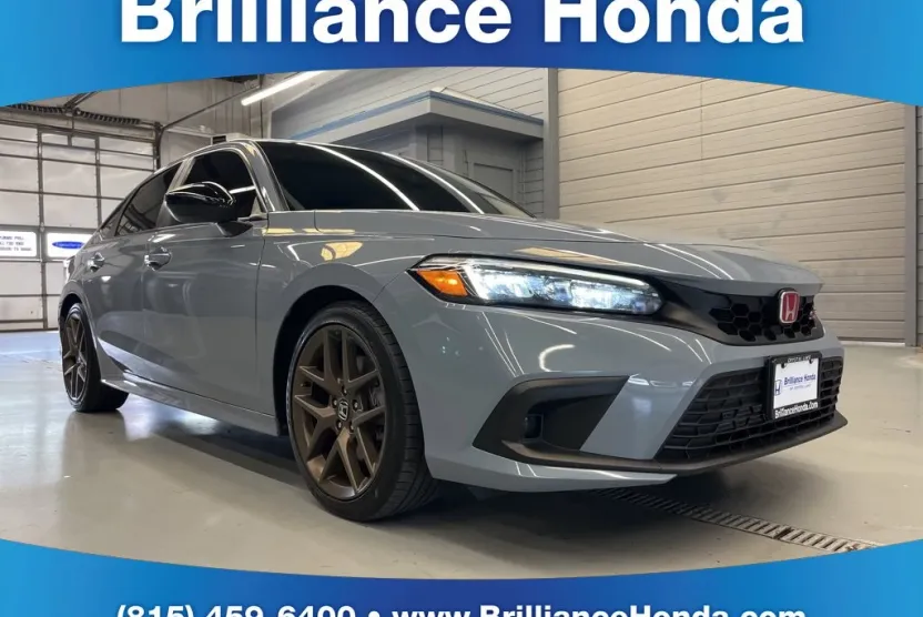 2022 Honda Civic Si photo 1