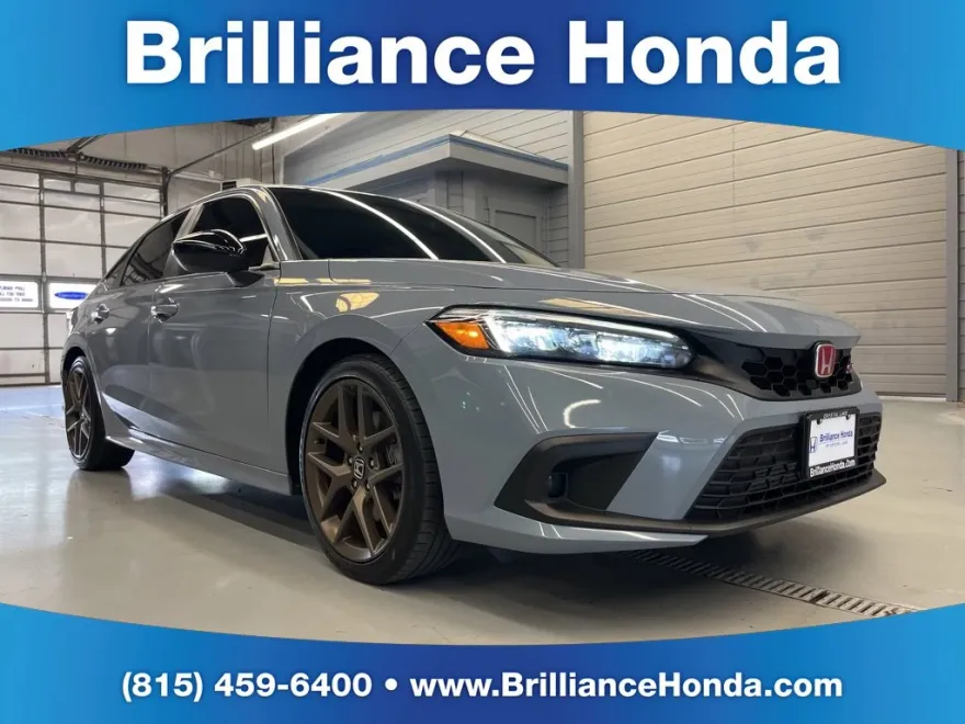 2022 Honda Civic Si photo 1