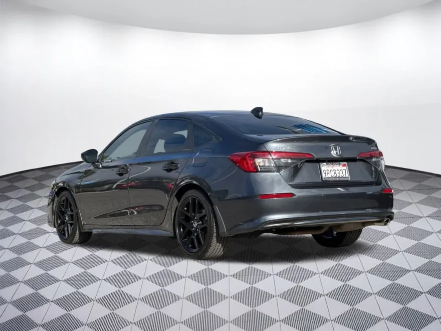 2024 Honda Civic Sport photo 1