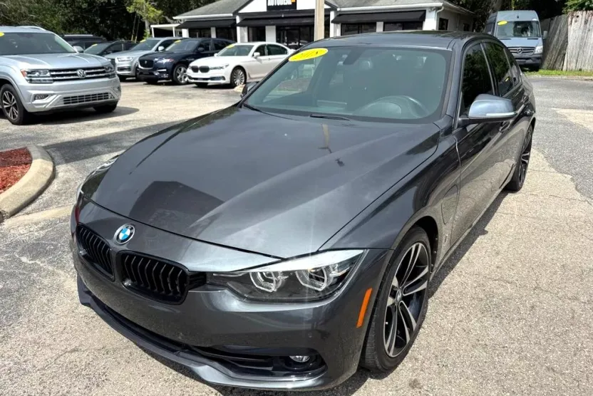 2018 Bmw 330e Sedan photo 1