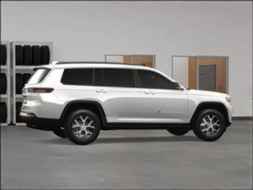 2025 Jeep Grand Cherokee Limited photo 1