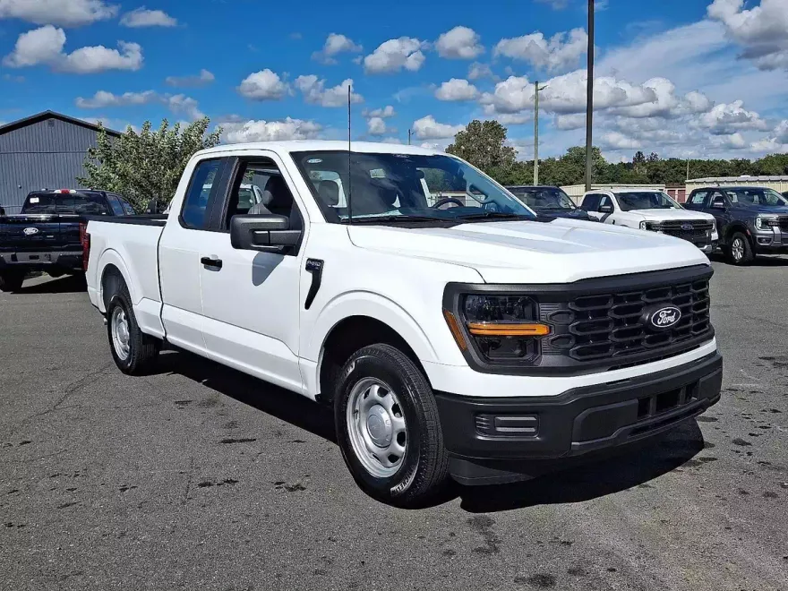 2025 Ford F-150 XL photo 1