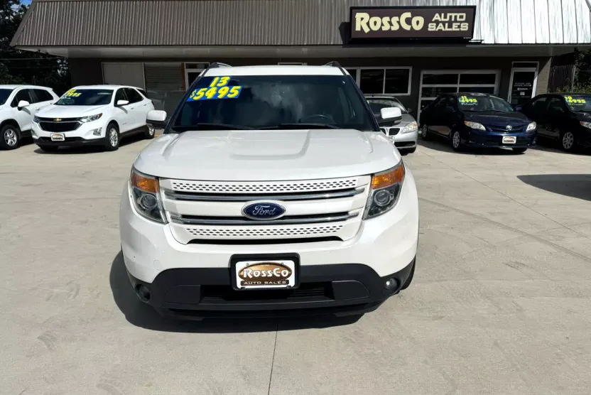 2013 Ford Explorer Limited photo 1