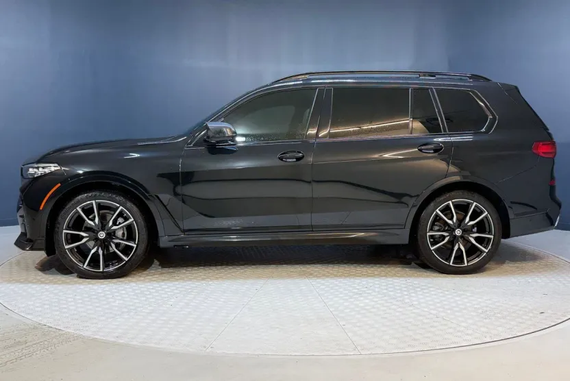 2022 Bmw X7 xDrive40i photo 1