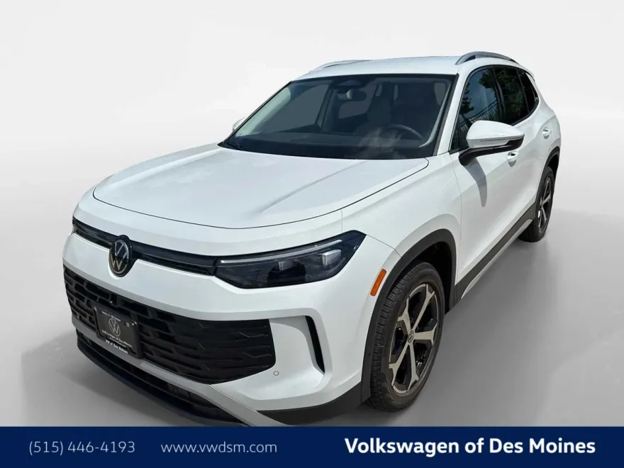 2025 Volkswagen Tiguan SE photo 1