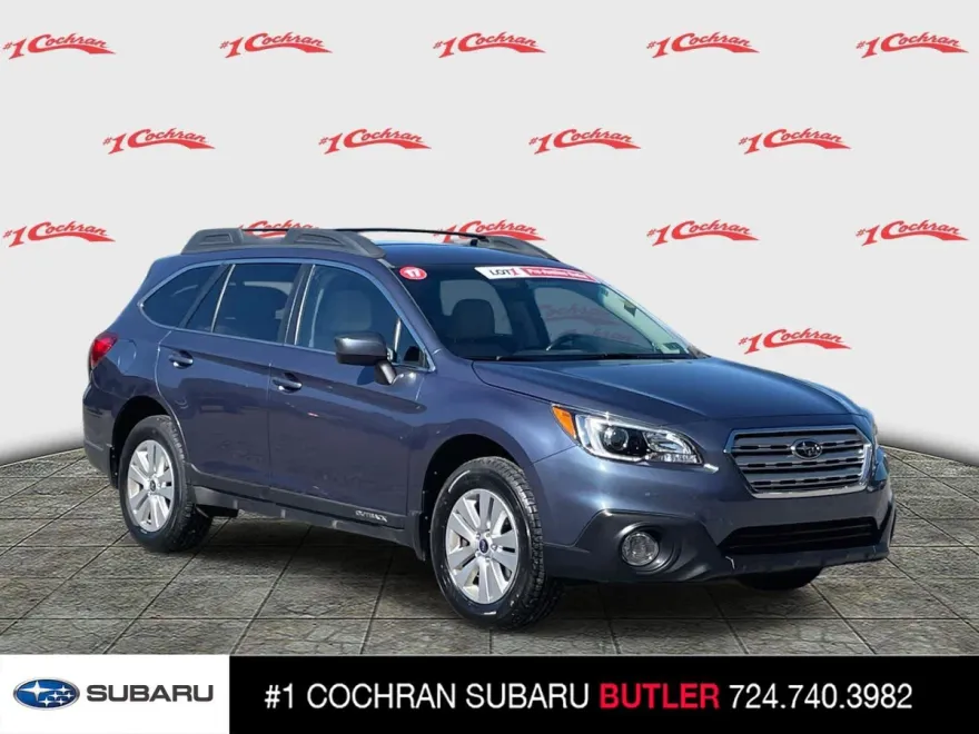 2017 Subaru Outback Premium photo 1