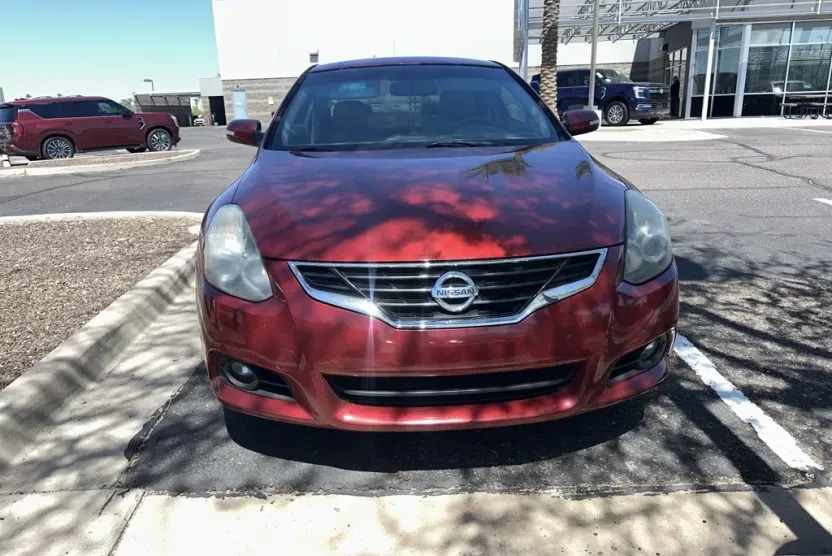 2013 Nissan Altima 2.5 S photo 1