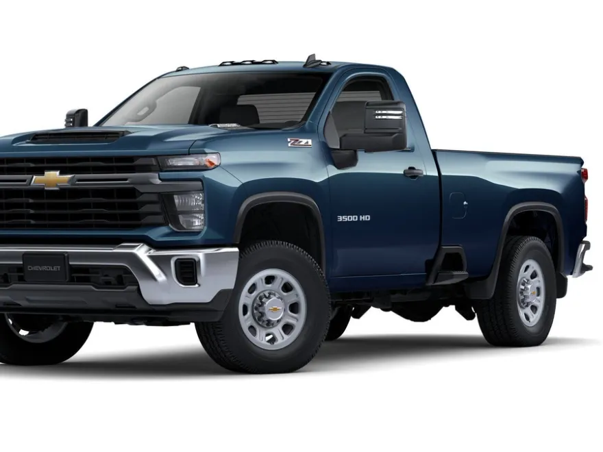2025 Chevrolet Silverado 3500HD photo 1