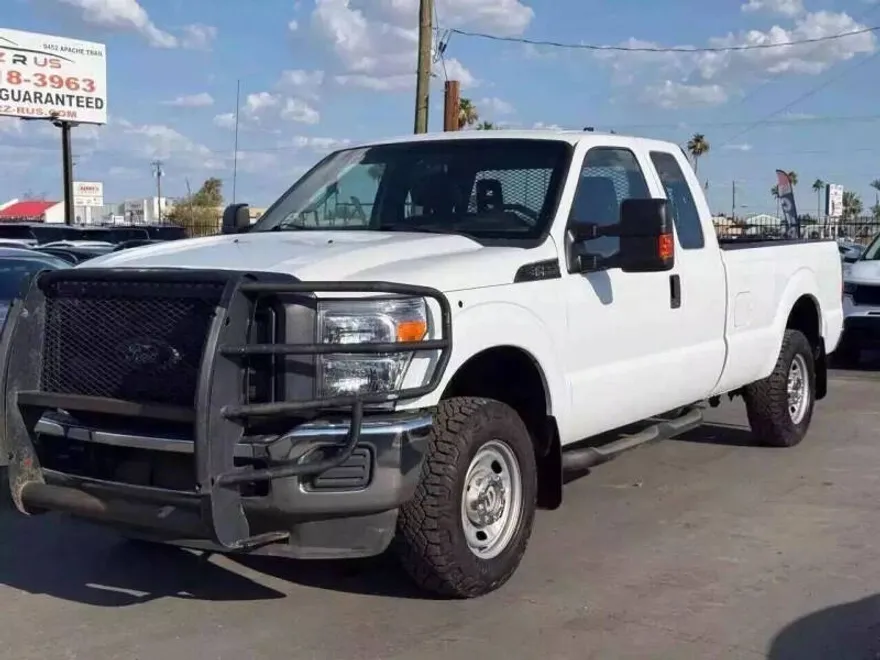 2016 Ford F-250 XL photo 1