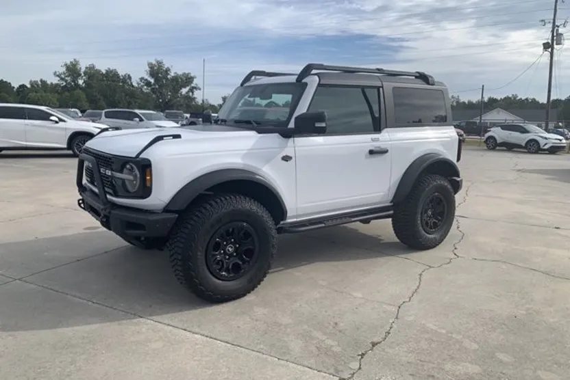 2022 Ford Bronco Wildtrak photo 1