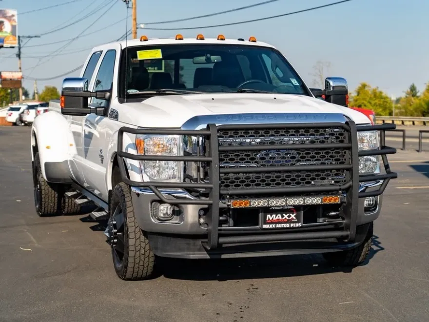 2014 Ford F-350 Lariat photo 1