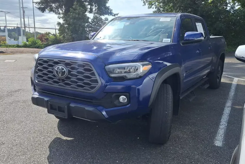 2023 Toyota Tacoma TRD V6 photo 1