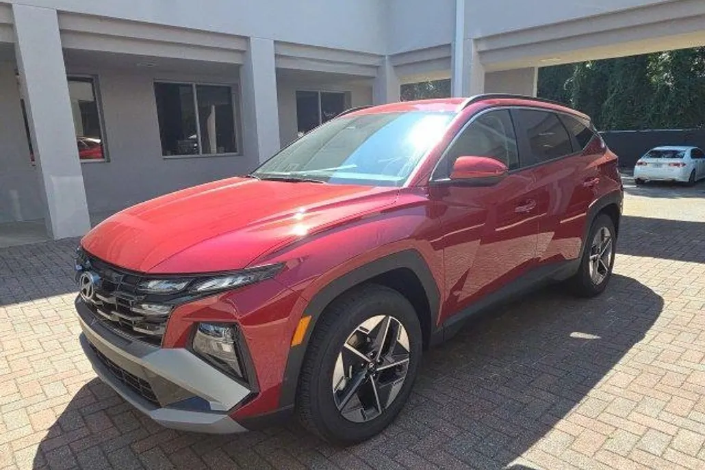 2026 Hyundai Tucson SEL photo 1