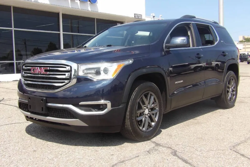 2017 Gmc Acadia SLT photo 1