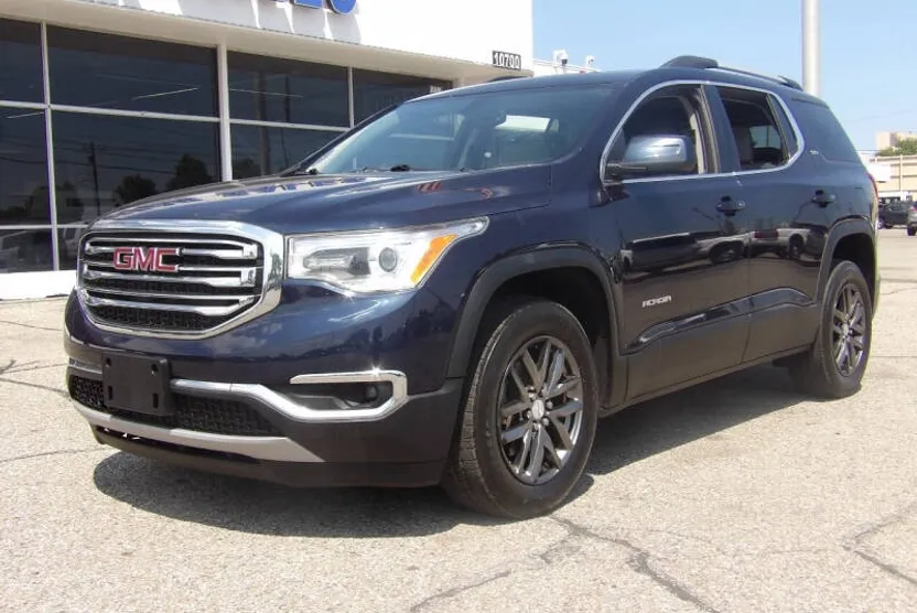 2017 Gmc Acadia SLT photo 1