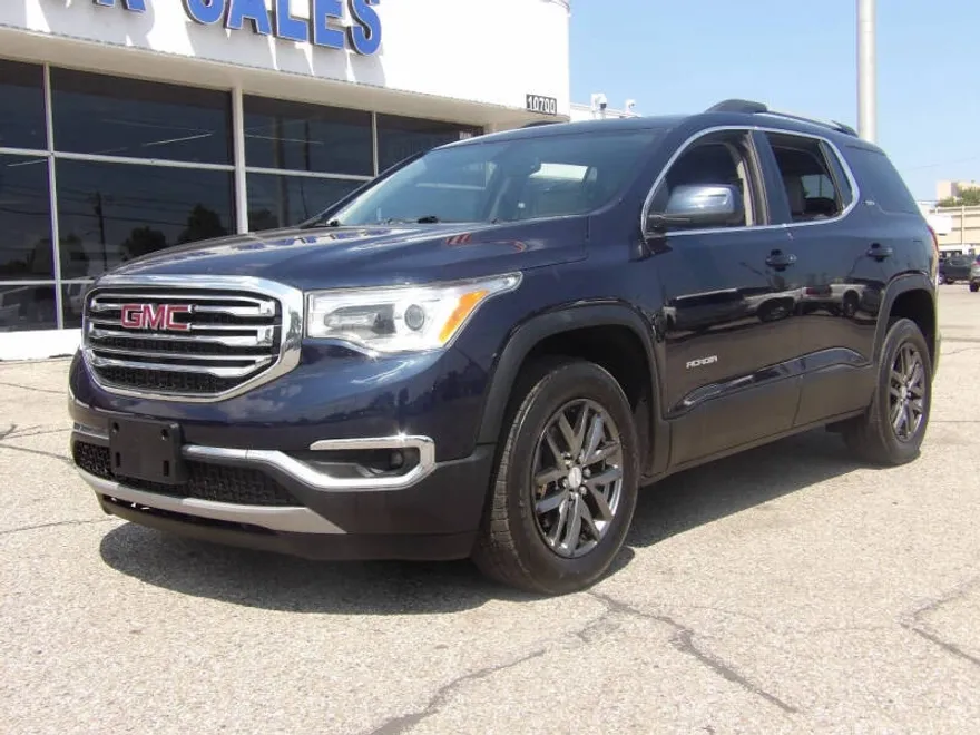 2017 Gmc Acadia SLT photo 1