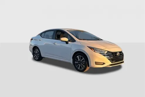 2025 Nissan Versa 1.6 SV photo 2