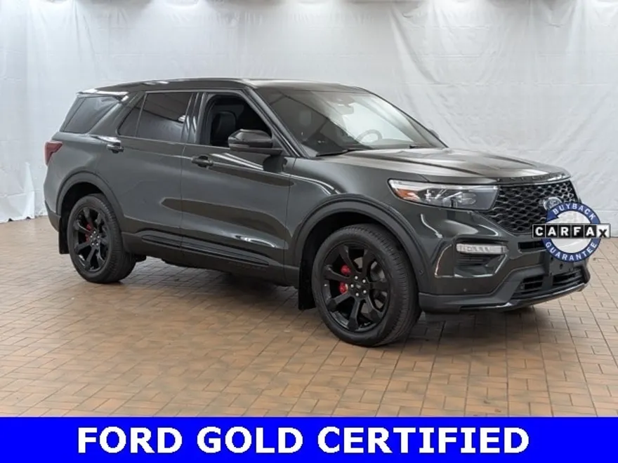 2022 Ford Explorer ST photo 1