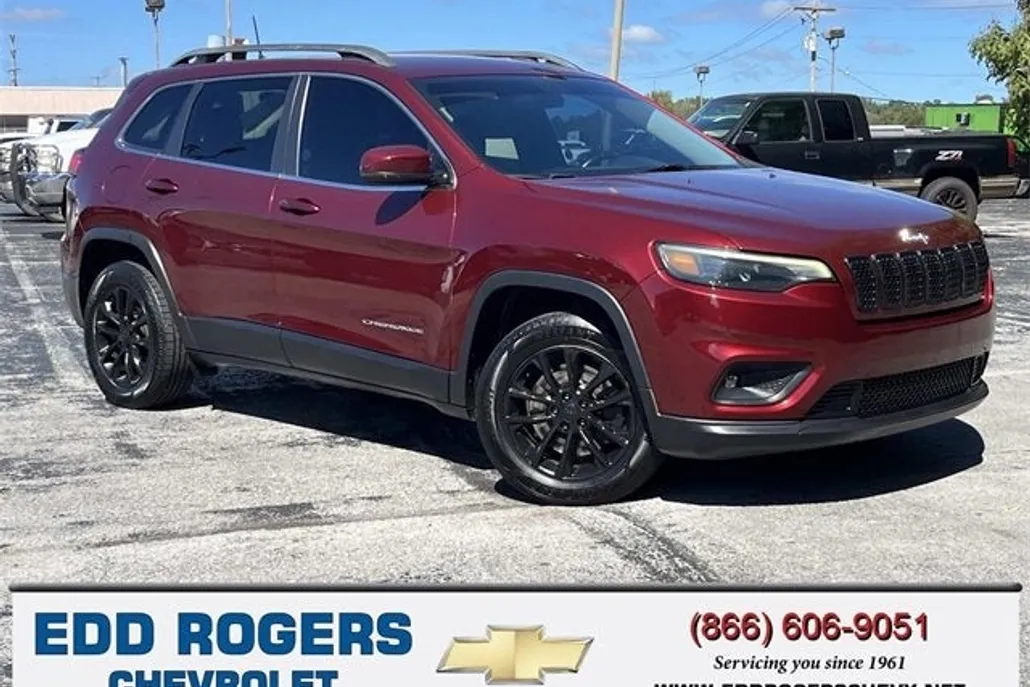 2019 Jeep Cherokee Latitude photo 1