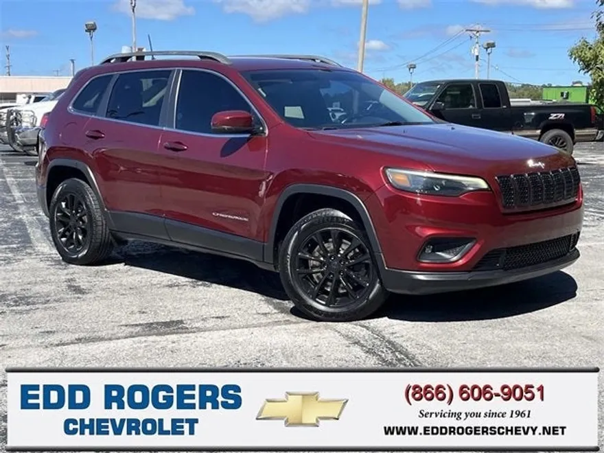 2019 Jeep Cherokee Latitude photo 1