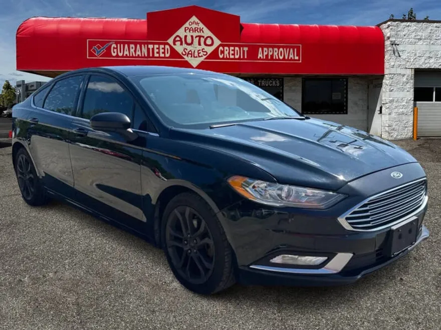 2018 Ford Fusion SE photo 1