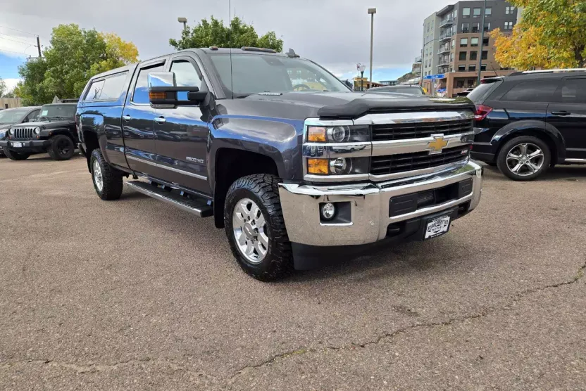 2015 Chevrolet Silverado 2500HD LTZ photo 1