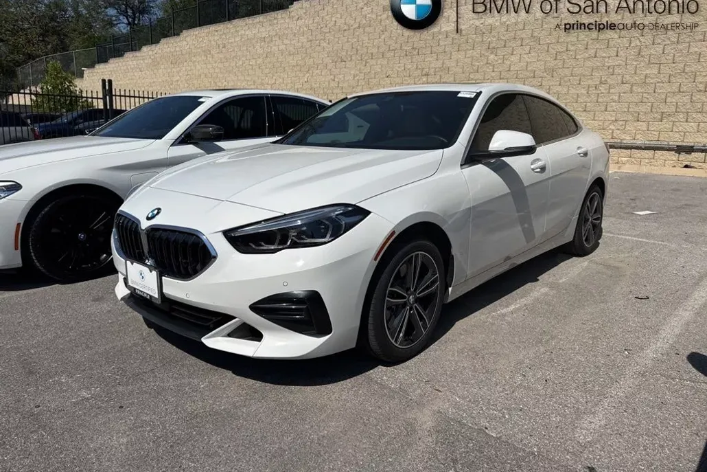 2022 Bmw 228i photo 1