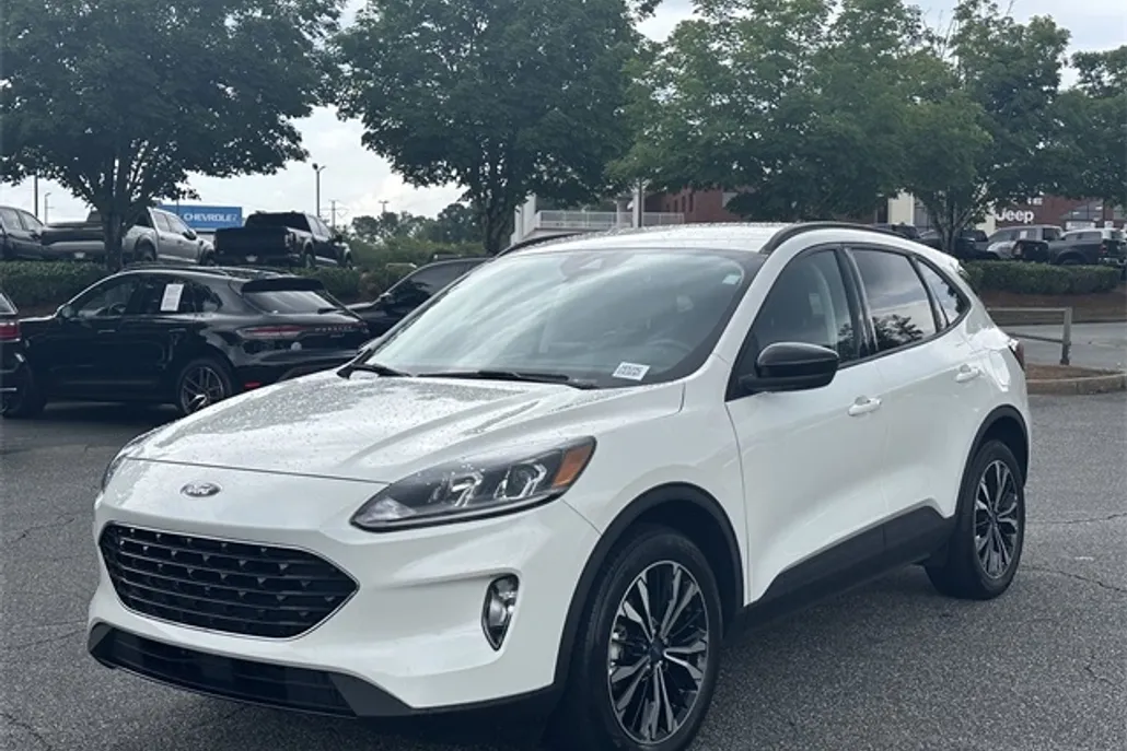 2021 Ford Escape S photo 1