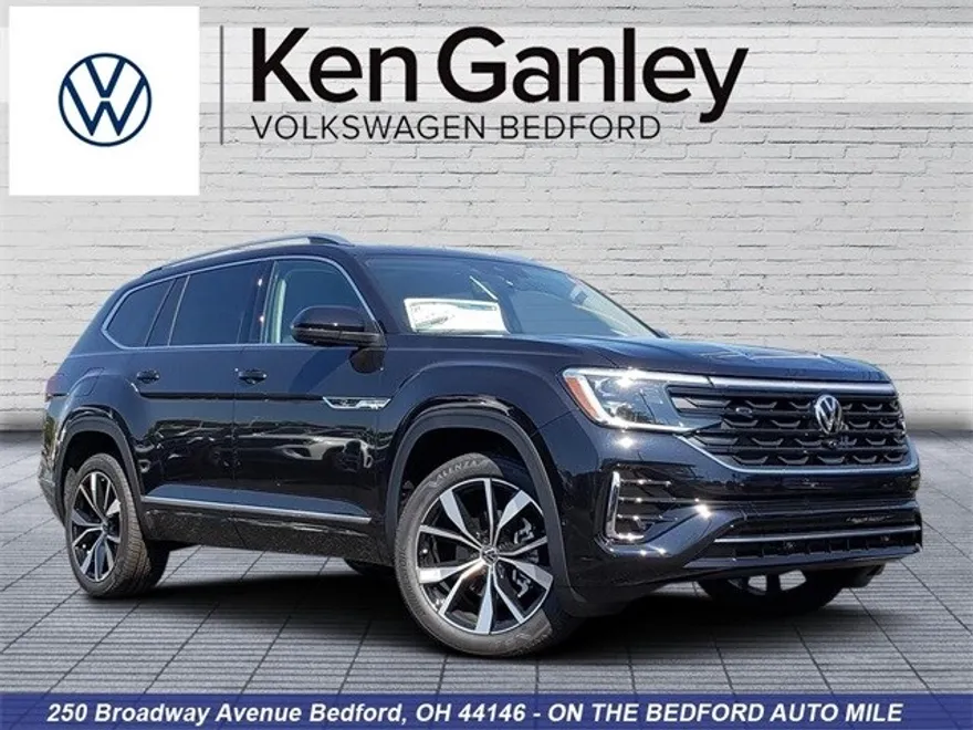 2026 Volkswagen Atlas SEL Premium R-Line photo 1