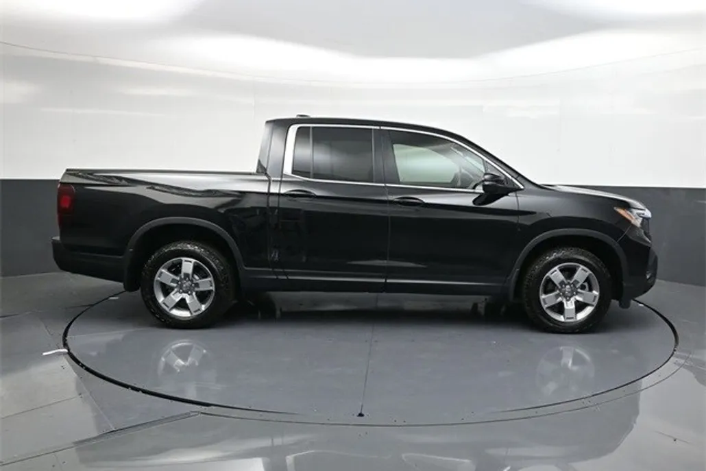 2025 Honda Ridgeline RTL photo 1