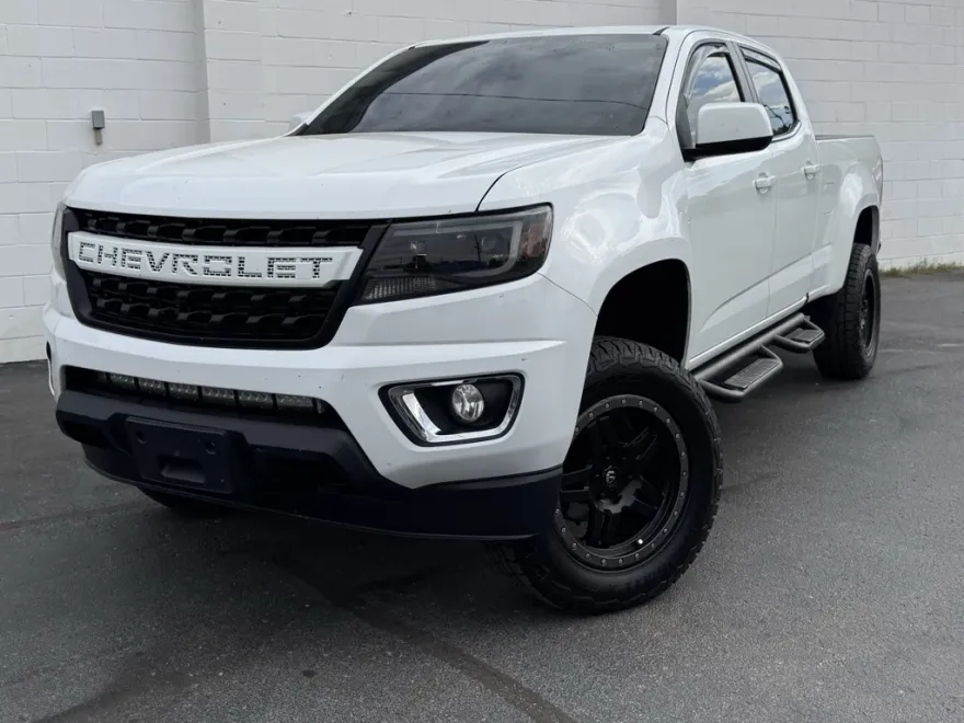 2016 Chevrolet Colorado LT photo 1