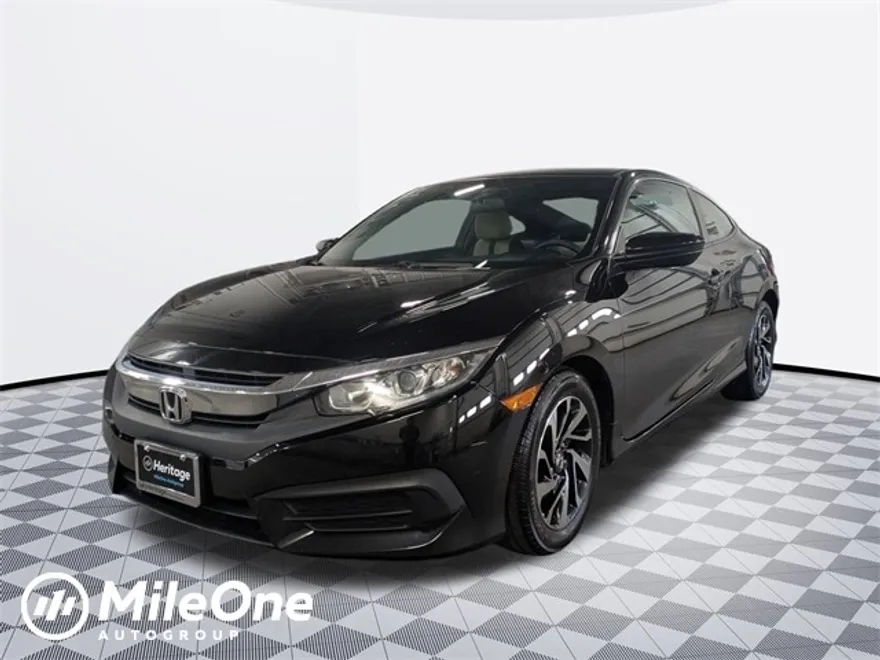 2017 Honda Civic photo 1