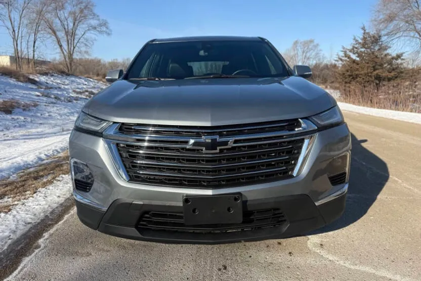 2023 Chevrolet Traverse Leather photo 1