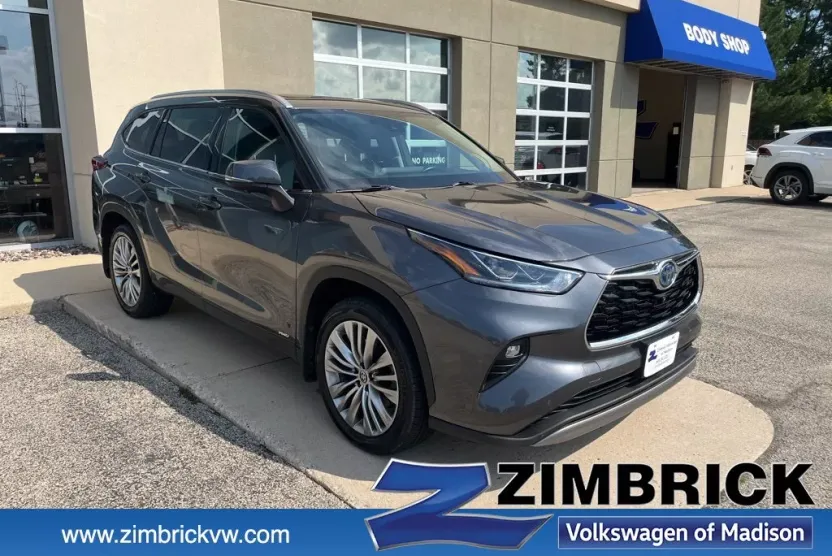 2023 Toyota Highlander Hybrid Platinum photo 1