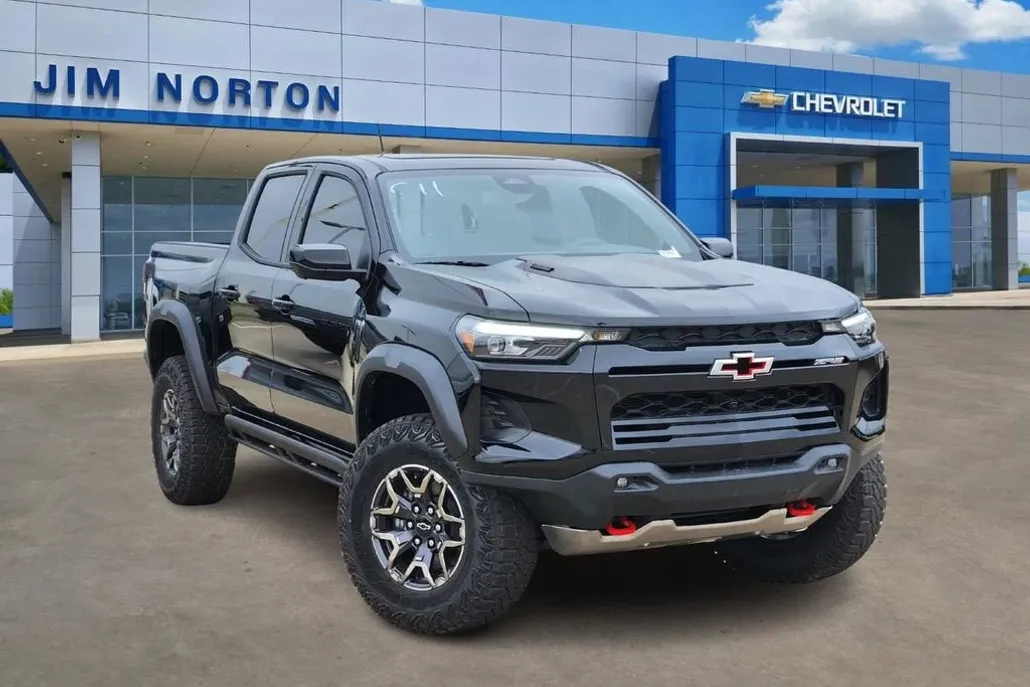 2026 Chevrolet Colorado ZR2 photo 1